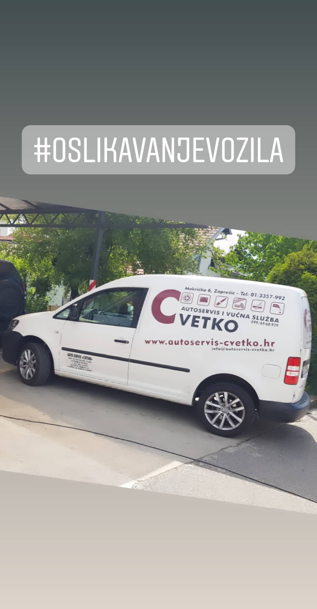 Oslikavanje dostavnog Caddy vozila sa konturno rezanim folijama